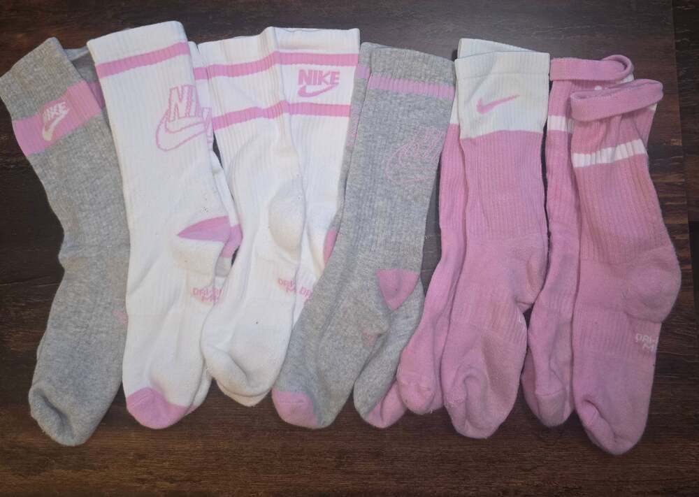 6 pair Nike DryFit Tween Teen Socks 3 New 3 worn 1x